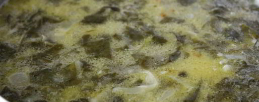 Шаг 6: зеленых летних щей со сметаной