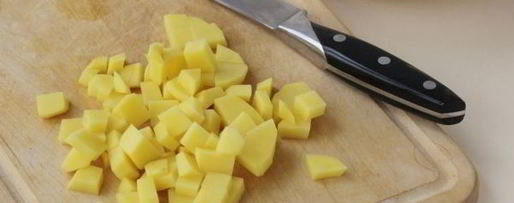 Шаг 3: зеленых щей с крапивой и щавелем