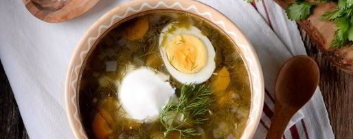 Шаг 10: зеленых щей со щавелем и яйцом