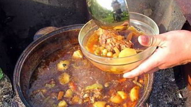 Рецепт Шурпы из баранины в казане