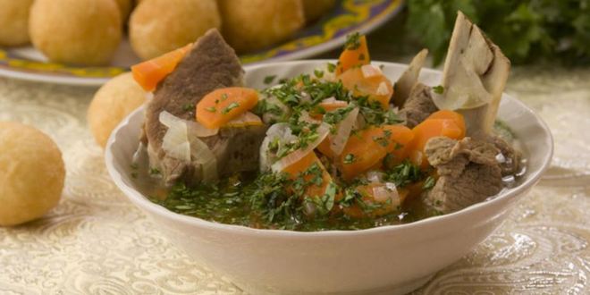 Рецепт шурпы из говядины в горшочке