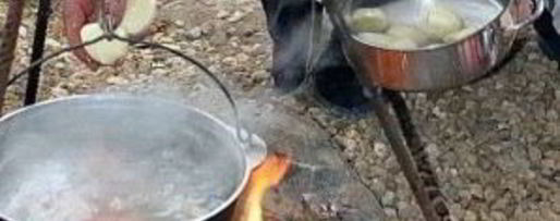 Шаг 8: шурпы в казане на костре
