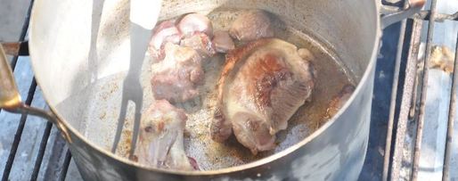 Шаг 2: вкусного супа шурпа на костре в казане