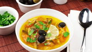 Рецепт Грибной солянки в мультиварке Редмонд