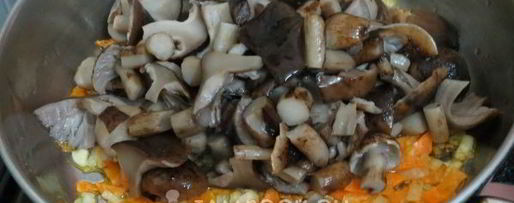 Шаг 6: постной солянки с грибами и капустой