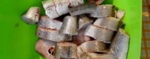 Шаг 4: рыбной солянки с крабовыми палочками