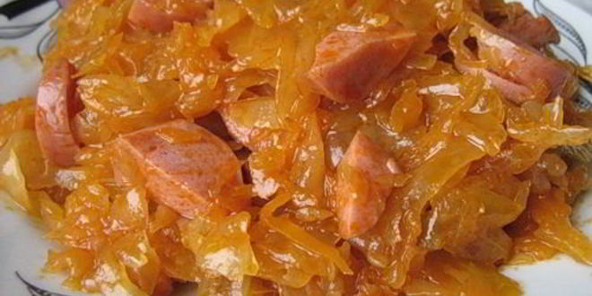 Рецепт солянки из капусты с сосиской в мультиварке