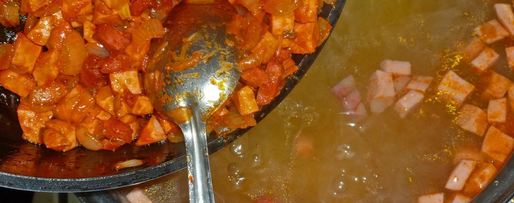 Шаг 11: солянки классической с колбасой