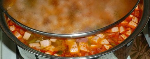 Шаг 14: солянки классической с колбасой