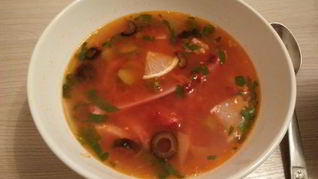 Рецепт Солянки мясной сборной