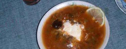 Шаг 40: солянки с черносливом