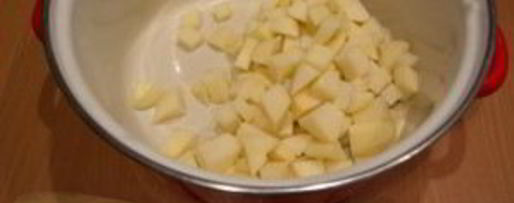 Шаг 1: солянки с картошкой