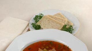 Рецепт Солянки с консервированным тунцом