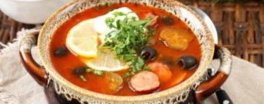 Шаг 6: солянки с копченой колбасой