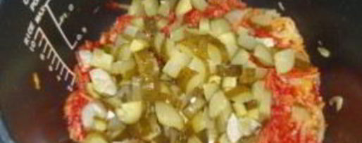 Шаг 3: солянки с курицей в мультиварке
