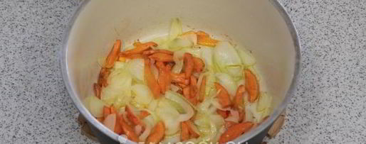 Шаг 3: солянки с сосиской