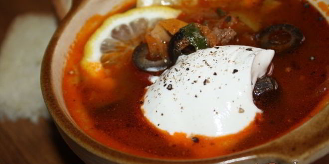 Рецепт сытного супа типа солянки