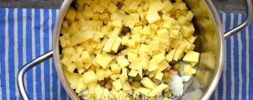 Шаг 4: супа из тушенки с картошкой