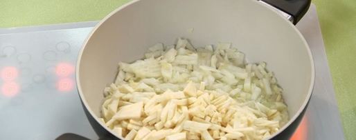 Шаг 1: фасолевого супа-пюре с креветками