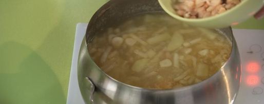 Шаг 3: фасолевого супа-пюре с креветками