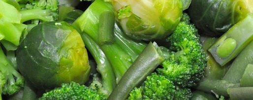 Шаг 3: кростини с оливками и зеленый суп-пюре