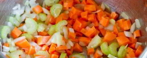 Шаг 2: острого супа-пюре из фасоли с авокадо