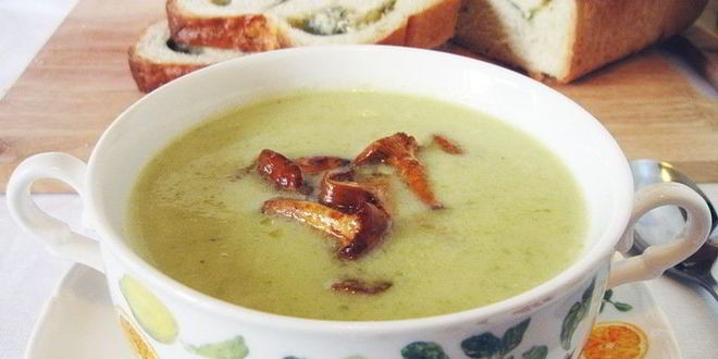 Рецепт супа-пюре из кабачков с грибами