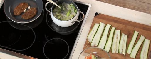 Шаг 2: супа-пюре из риса и овощные роллы