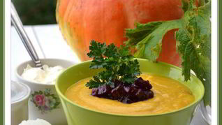 Рецепт Тыквенного супа-пюре с карамелизованной свеклой и золотистым луком