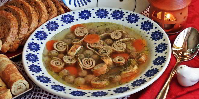 Рецепт супа с фрикадельками и блинными роллами