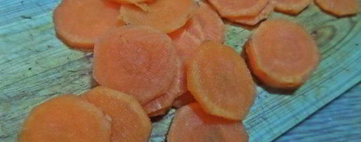 Шаг 1: супа с фрикадельками и блинными роллами