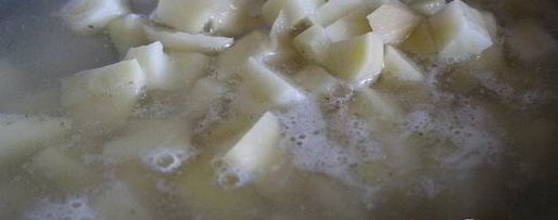 Шаг 1: супа с мучными хлопьями