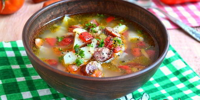Рецепт супа с рисом, овощами и охотничьими колбасками