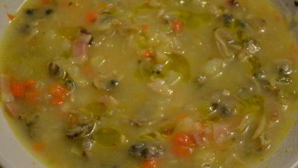 Рецепт Супчика с моллюсками и беконом