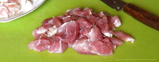 Шаг 1: классического горячего свекольника с мясом