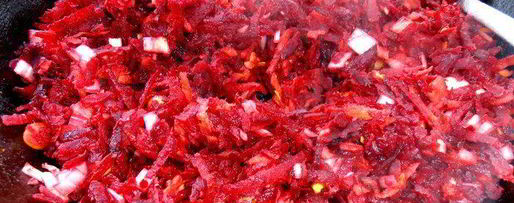 Шаг 9: латвийского свекольника с фрикадельками