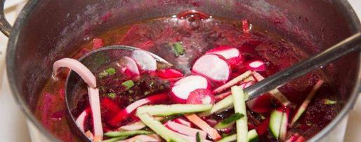 Шаг 14: свекольника холодного с ботвой