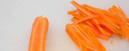 Шаг 6: свекольника холодного с ботвой