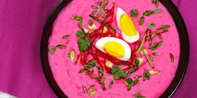 Рецепт свекольника на кефире с редисом и салатом