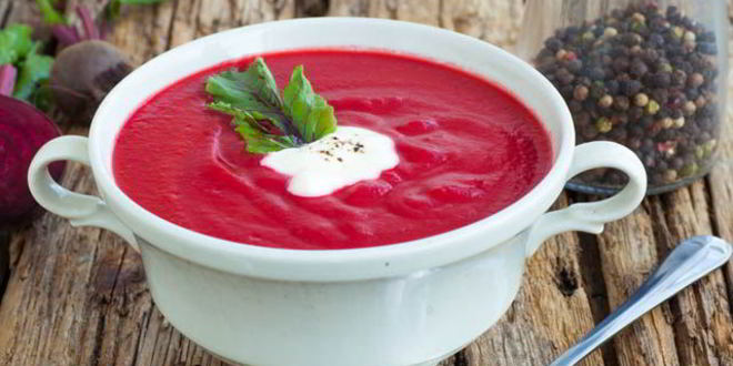 Рецепт свекольника-пюре из запеченных овощей на кефире