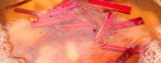 Шаг 5: свекольника с ботвой холодный