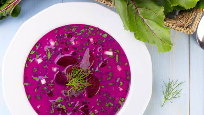 Рецепт Свекольника с сельдереем, ботвой и зеленым салатом