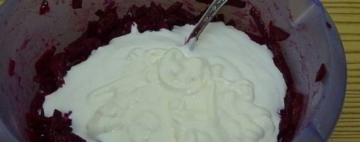 Шаг 7: свекольника с сосисками и сметаной