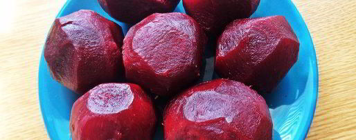 Шаг 1: свекольника с сосисками