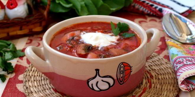 Рецепт свекольника со щавелем, фасолью и шампиньонами