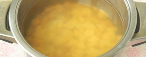 Шаг 1: свекольника со щавелем, фасолью и шампиньонами