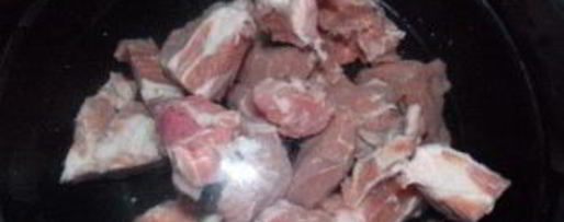 Шаг 1: свекольника со свининой