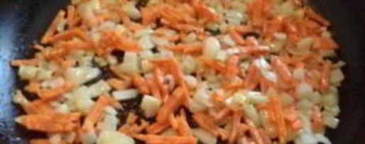 Шаг 2: куриного сырного супа с плавленым сыром