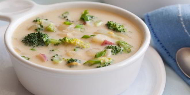 Рецепт легкого сырного супа с шампиньонами и брокколи