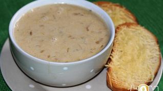 Рецепт Луково-сырного суп с гренками